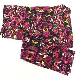 NEW LuLaRoe 🦄 Leggings TC Tall & Curvy Floral